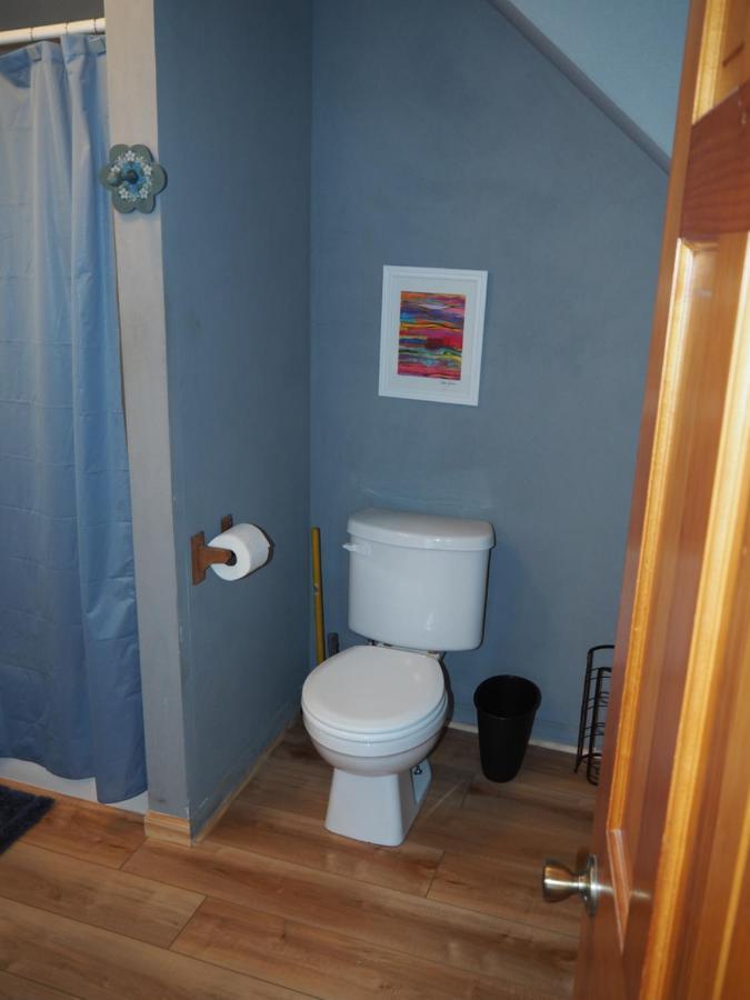 Bayside Cottage - Remodeled And Great Location! Frankfort Exterior photo